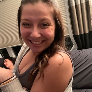 Meet your Posher, Corrie